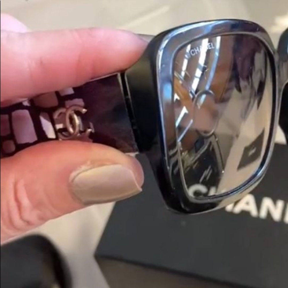 Auth Chanel 5213501/3c Rectangular Sunglasses. - image 3